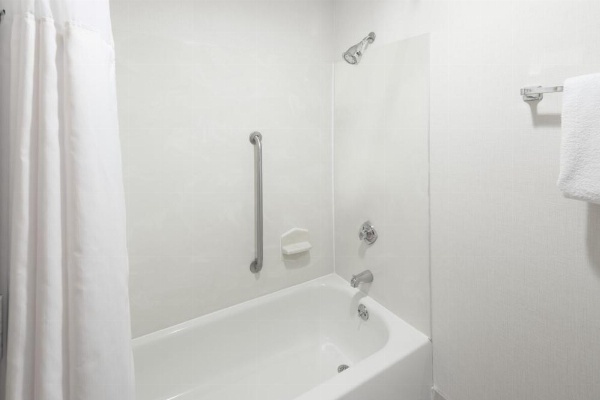 Wingate by Wyndham Shreveport Airport image 11